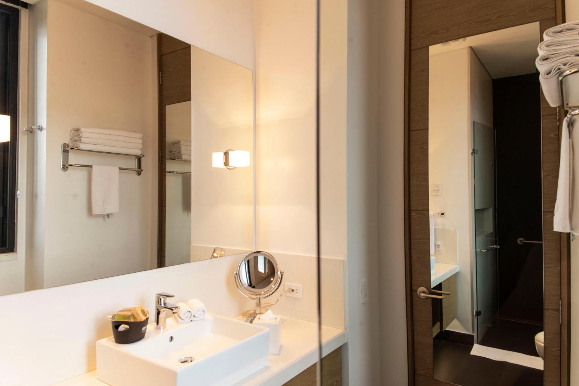 8010 Urban Living- Luxury Home Experience Bogotá Dış mekan fotoğraf