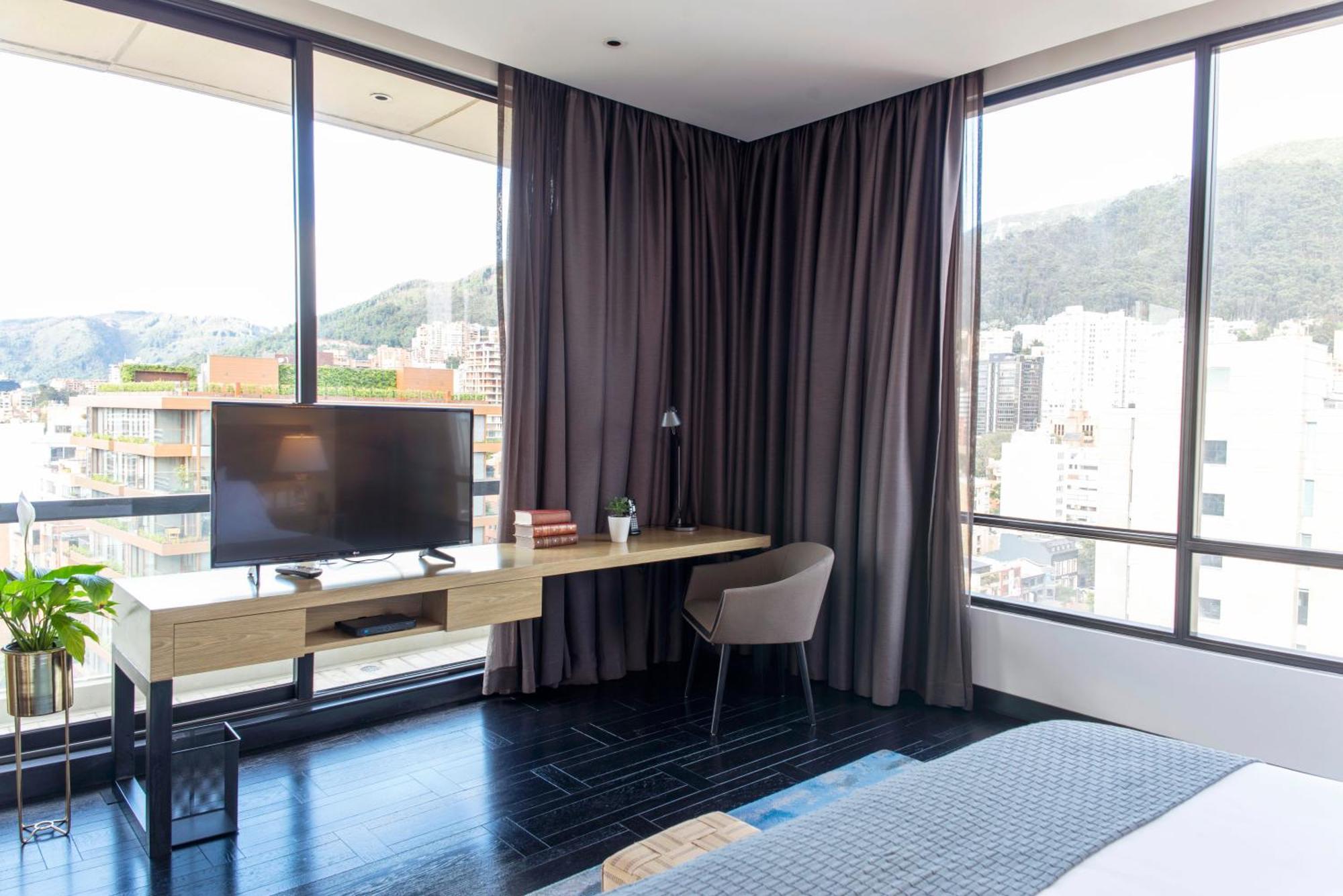 8010 Urban Living- Luxury Home Experience Bogotá Dış mekan fotoğraf