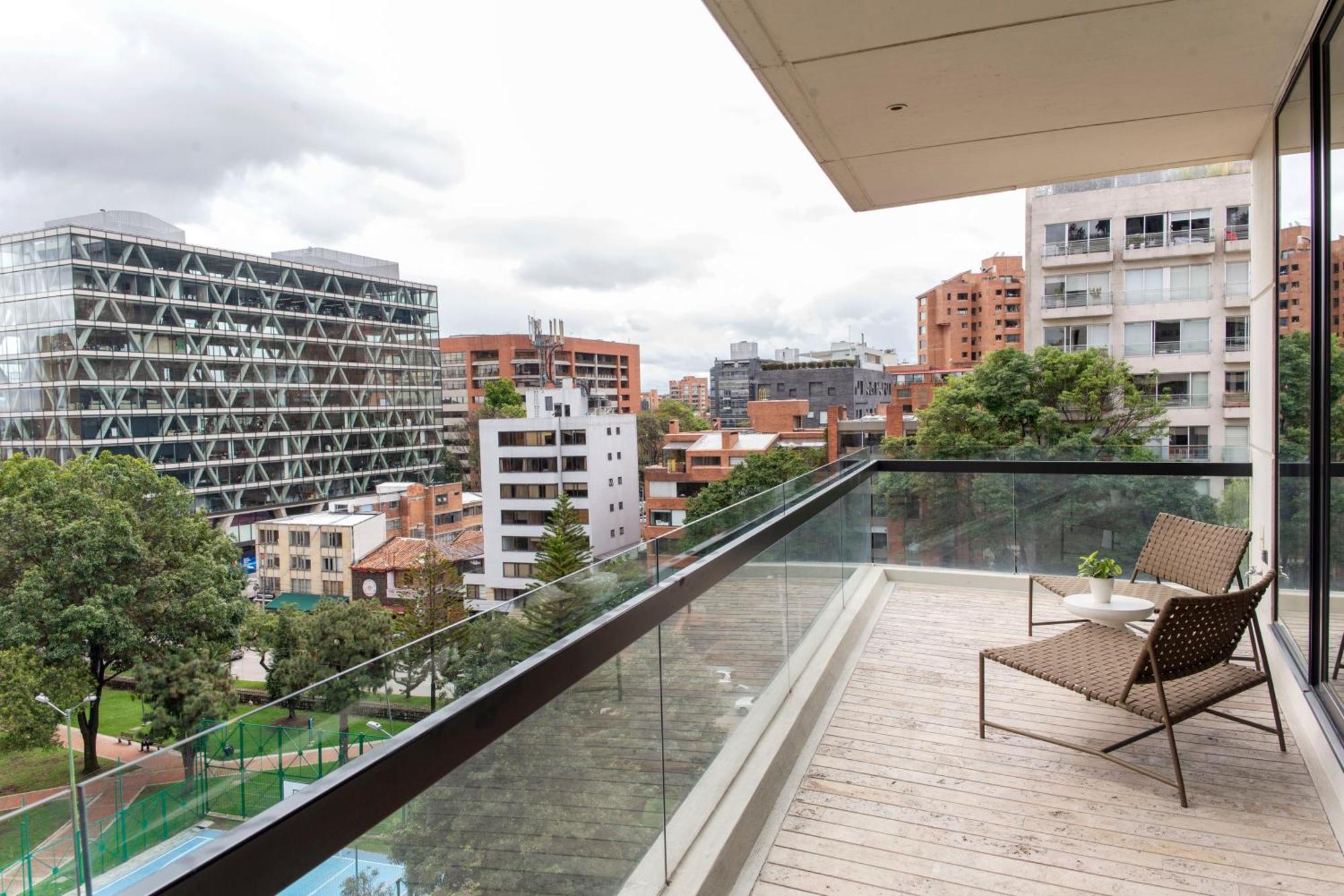 8010 Urban Living- Luxury Home Experience Bogotá Dış mekan fotoğraf